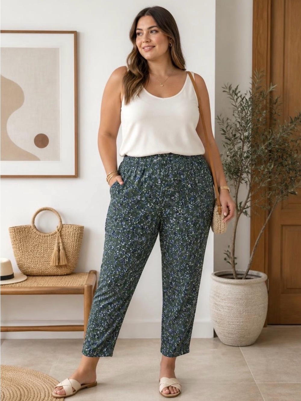 Jessica Simpson Green Floral Elastic-Waist Cropped Pants